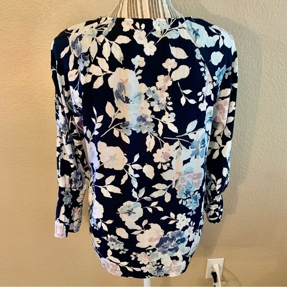 J. Jill Blouse XS Navy Blue Floral Pink Teal White Cold Shoulder Flared Smocked - Picture 8 of 16